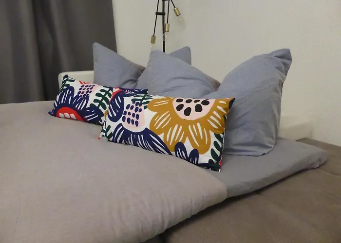 Ferienwohnung Goethe, 2 Schlafzimmer, Naehe Zentrum & Uni, Ruhig, Free Wifi, Kostenloses Parken, Erdgeschoss
