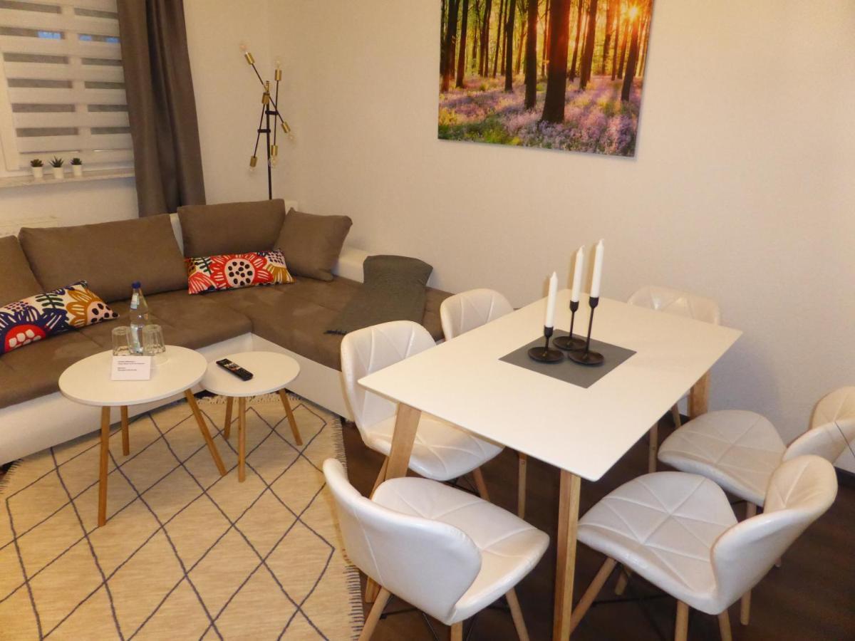 Goethe: Zentrale 2-zimmer-oase Mit Wlan & Parkplatz *