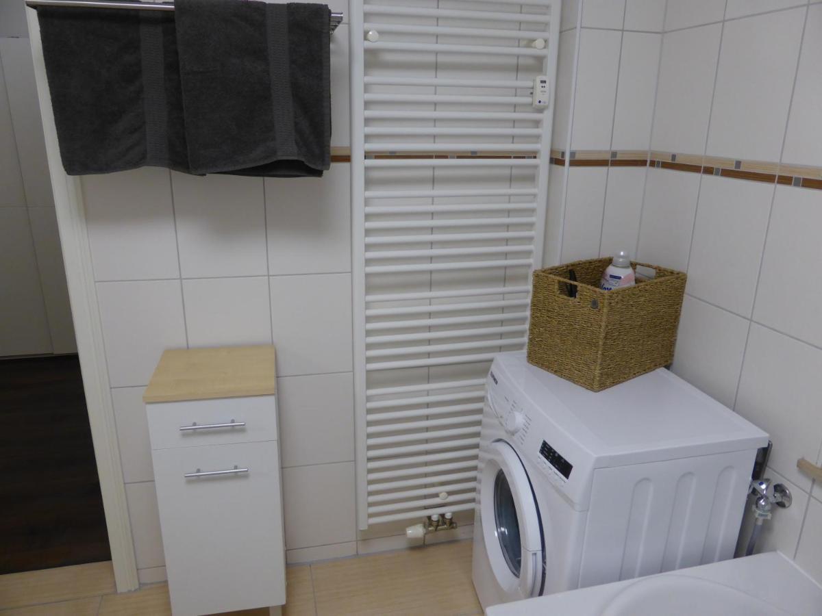 Apartment Goethe: Zentrale 2-zimmer-oase Mit Wlan & Parkplatz *